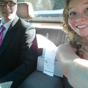 Meet your Posher, Lorie